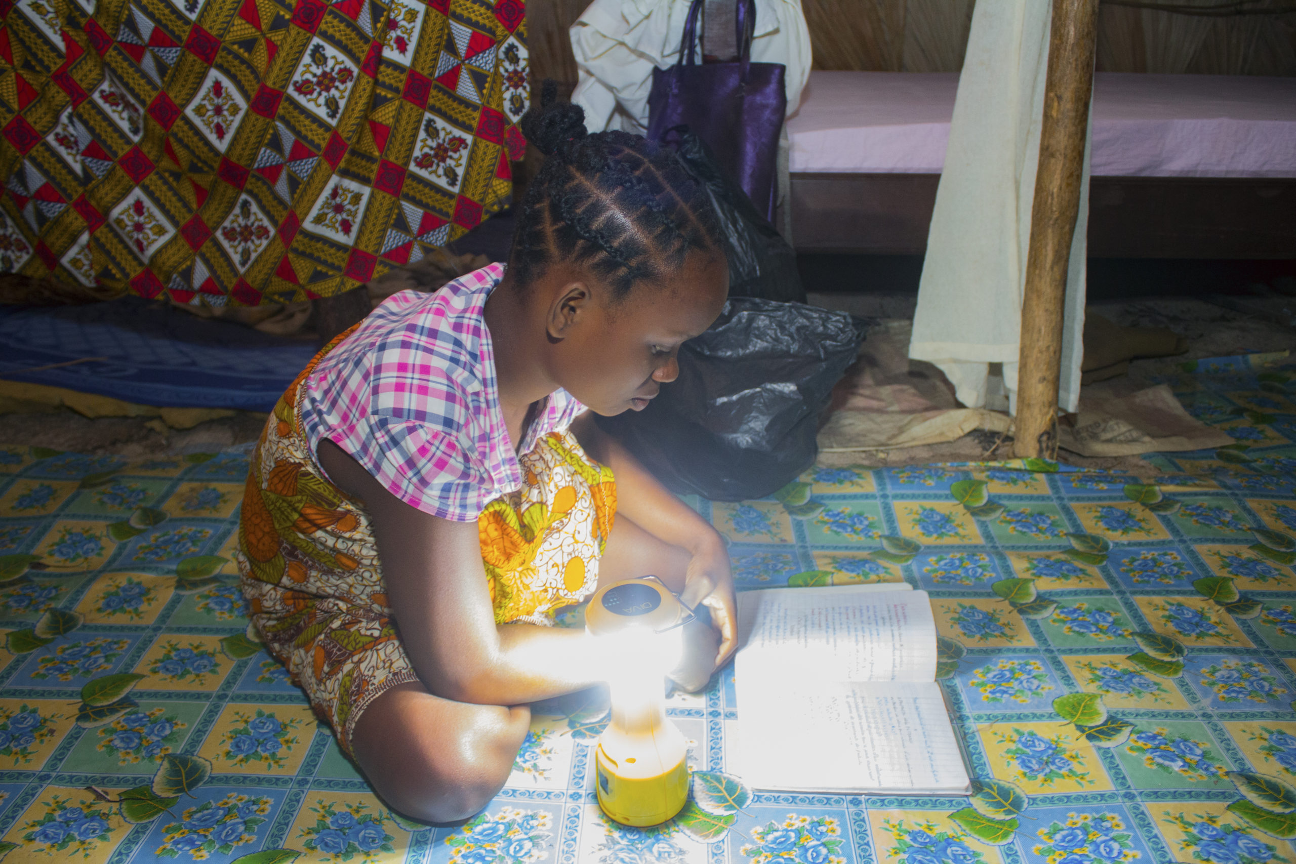 Programme National Barefoot College (PNBC): allumer l’espoir grâce aux énergies renouvelables.